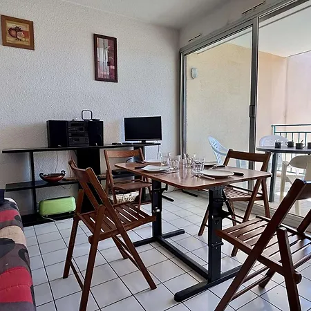 2p / Cabine, Proche Plage, Parking Privatif - Fr-1-225-59 *